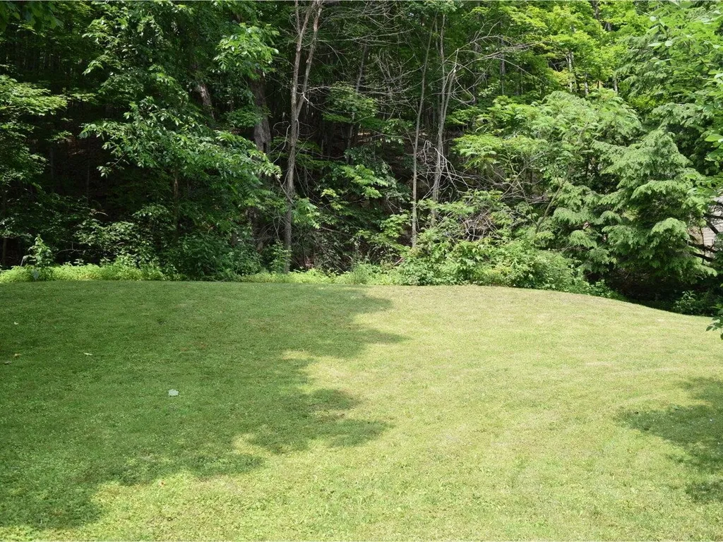 84 Bixby Hill Road Essex VT 05452