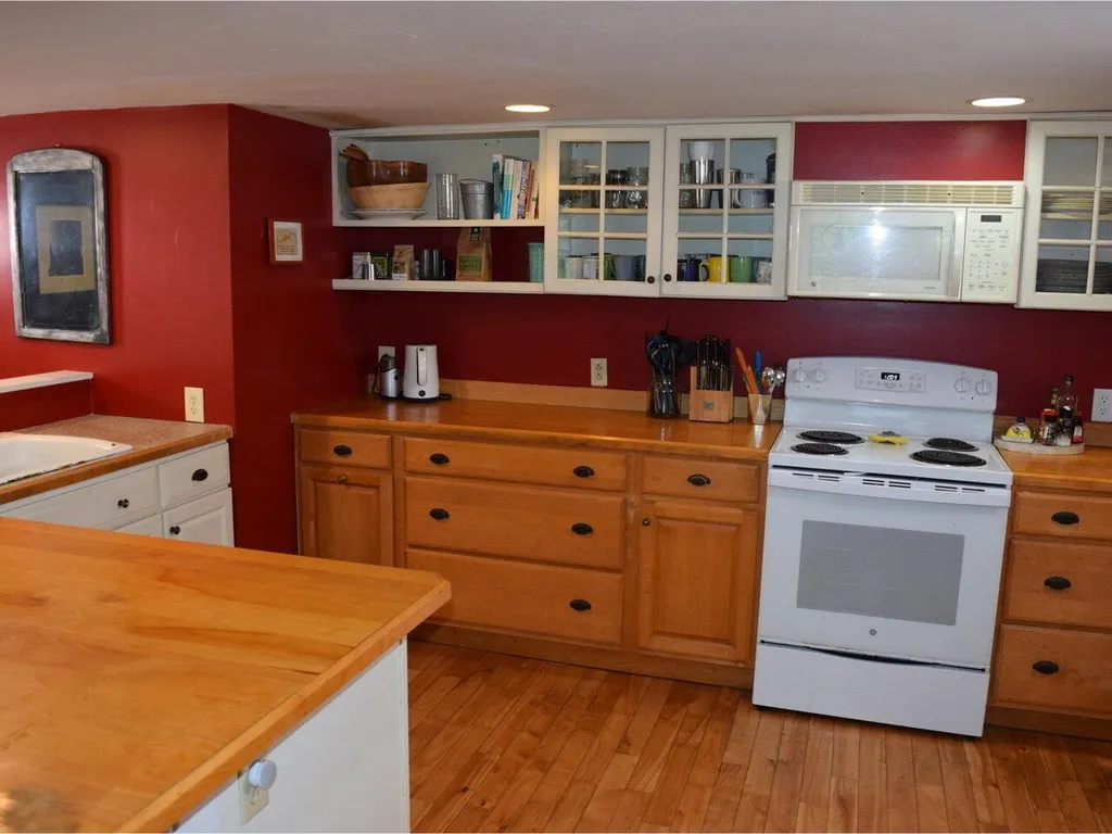 84 Bixby Hill Road Essex VT 05452