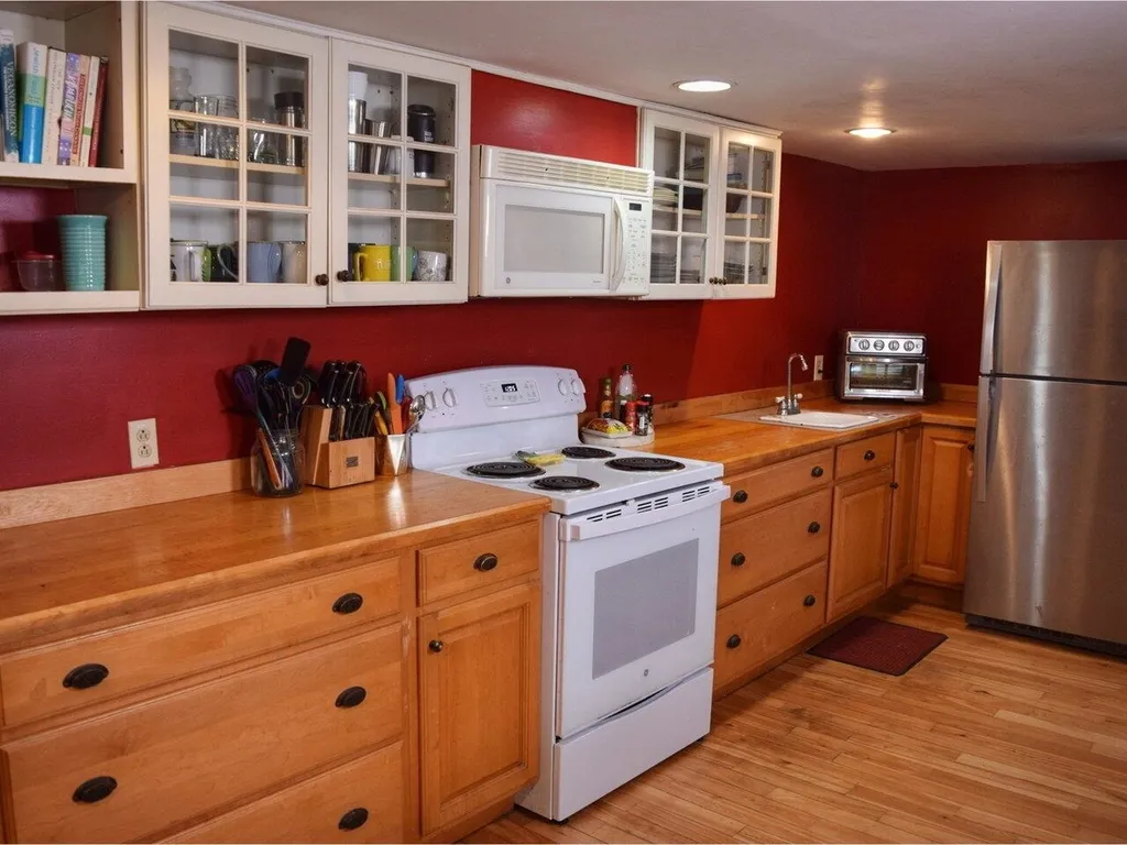 84 Bixby Hill Road Essex VT 05452