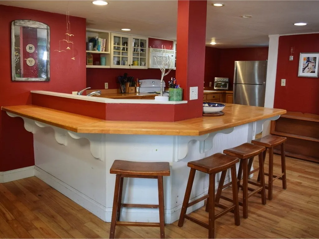84 Bixby Hill Road Essex VT 05452