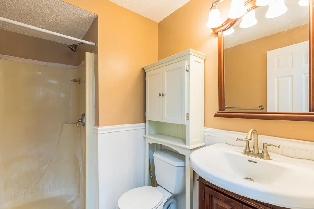 406 Springbrook Circle Portsmouth NH 03801