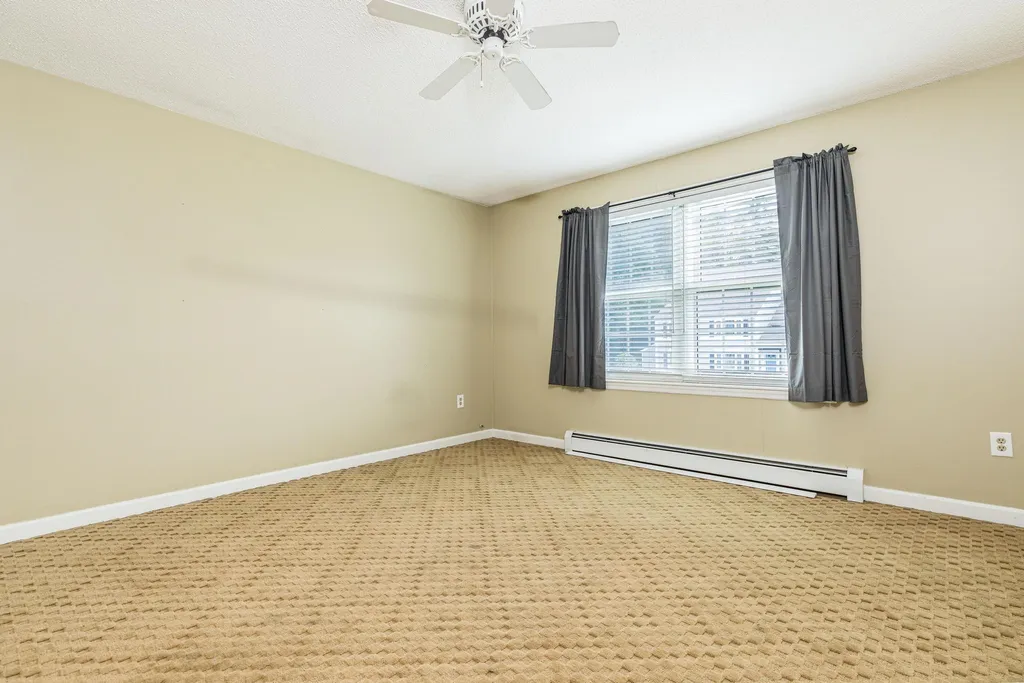 406 Springbrook Circle Portsmouth NH 03801