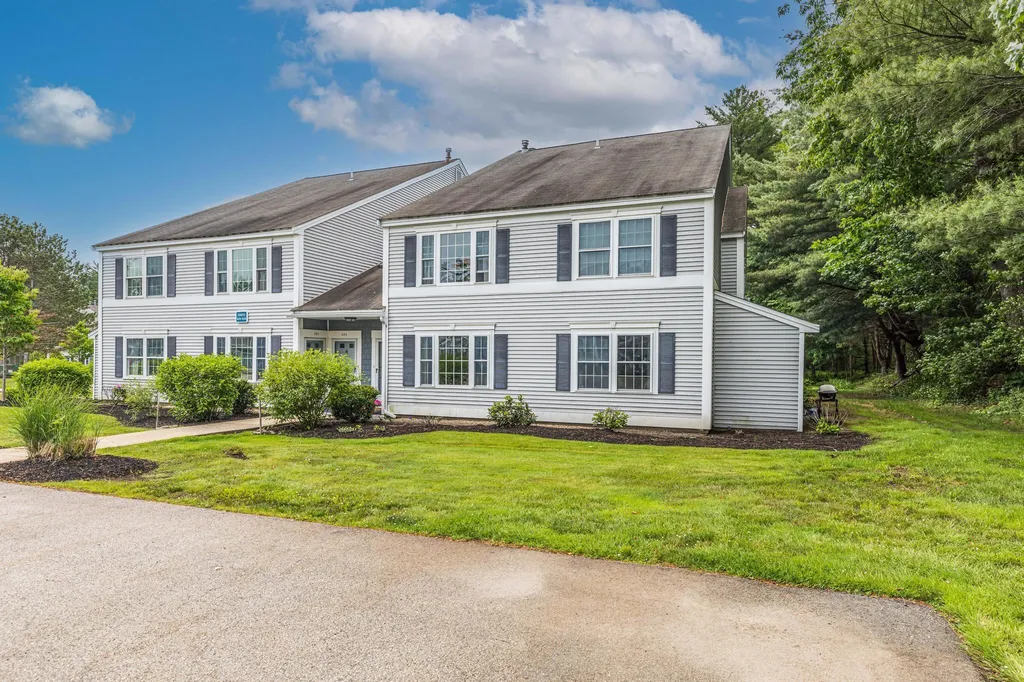 406 Springbrook Circle Portsmouth NH 03801