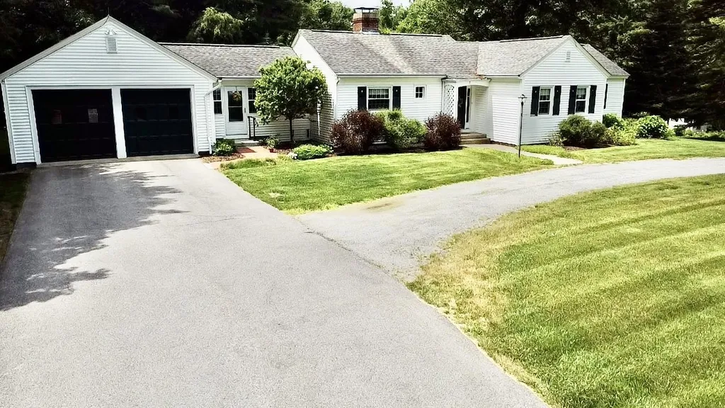 66 Garrison Lane Hopkinton, NH Real Estate Property MLS 4957512