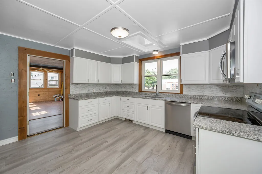 171 S Policy Street Salem NH 03079