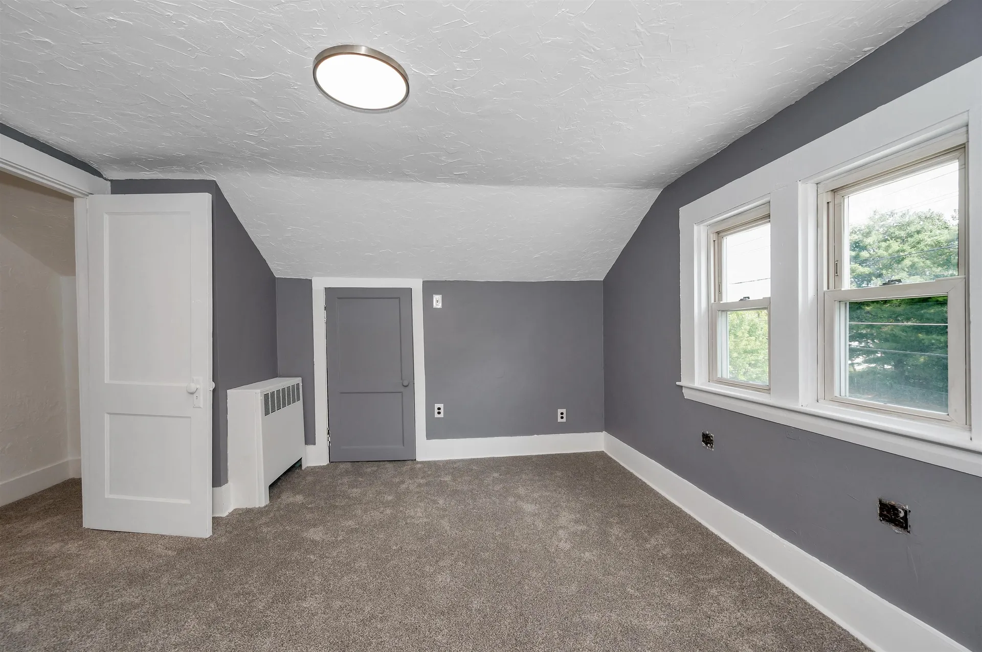 171 S Policy Street Salem NH 03079
