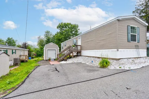 4 Pinto Lane Londonderry NH 03053