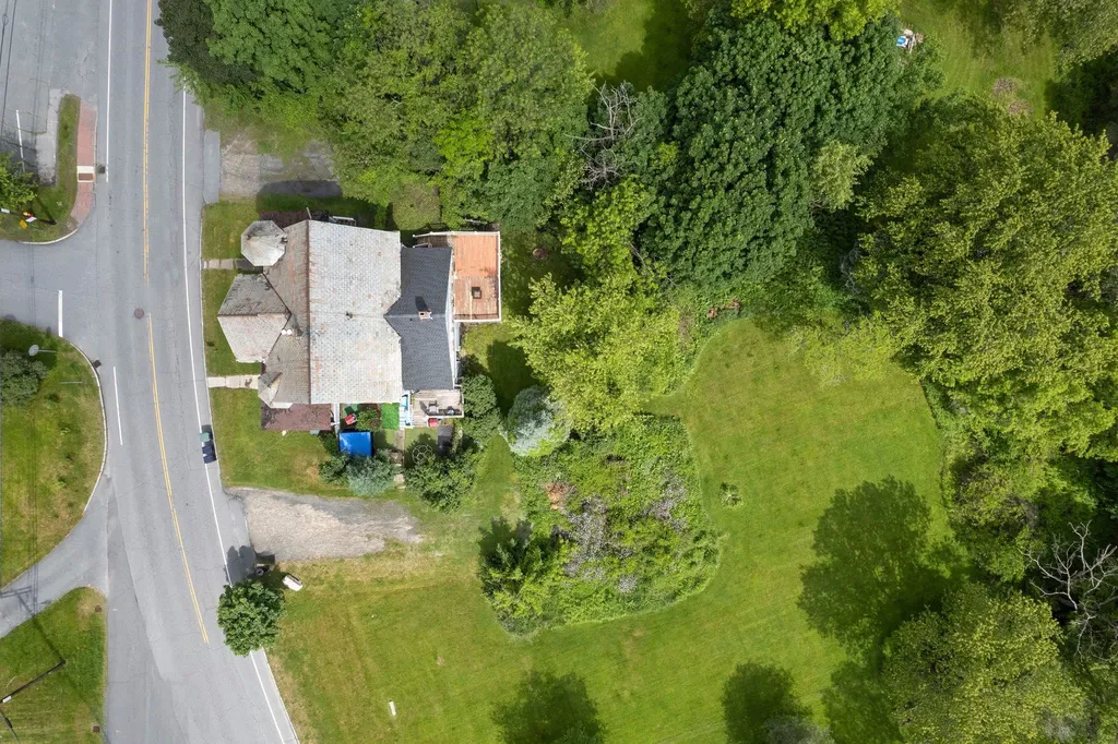 41 Shaker Hill Road Enfield NH 03748
