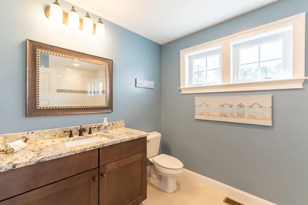8 Van Etten Drive Greenland NH 03840