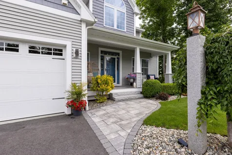 8 Van Etten Drive Greenland NH 03840