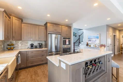 8 Van Etten Drive Greenland NH 03840