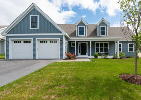 7 Oldfield Road Nashua NH 03060