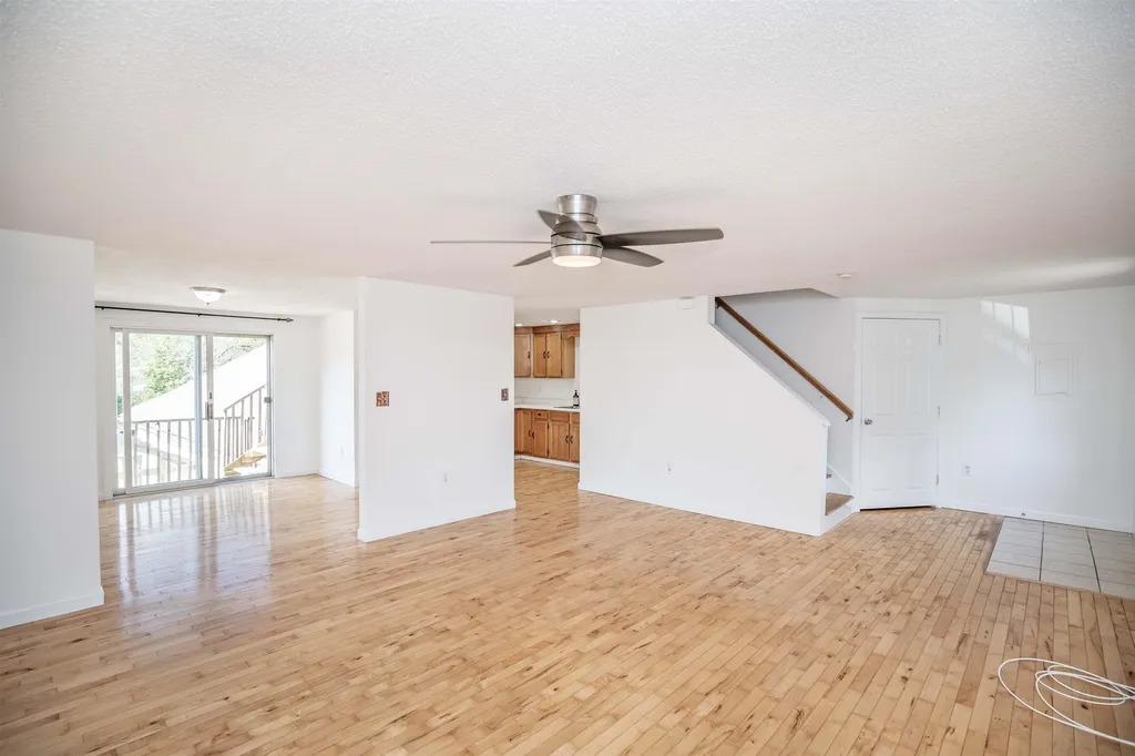 125 Main Street Pelham NH 03076