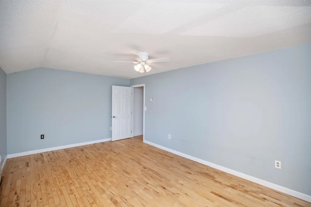 125 Main Street Pelham NH 03076