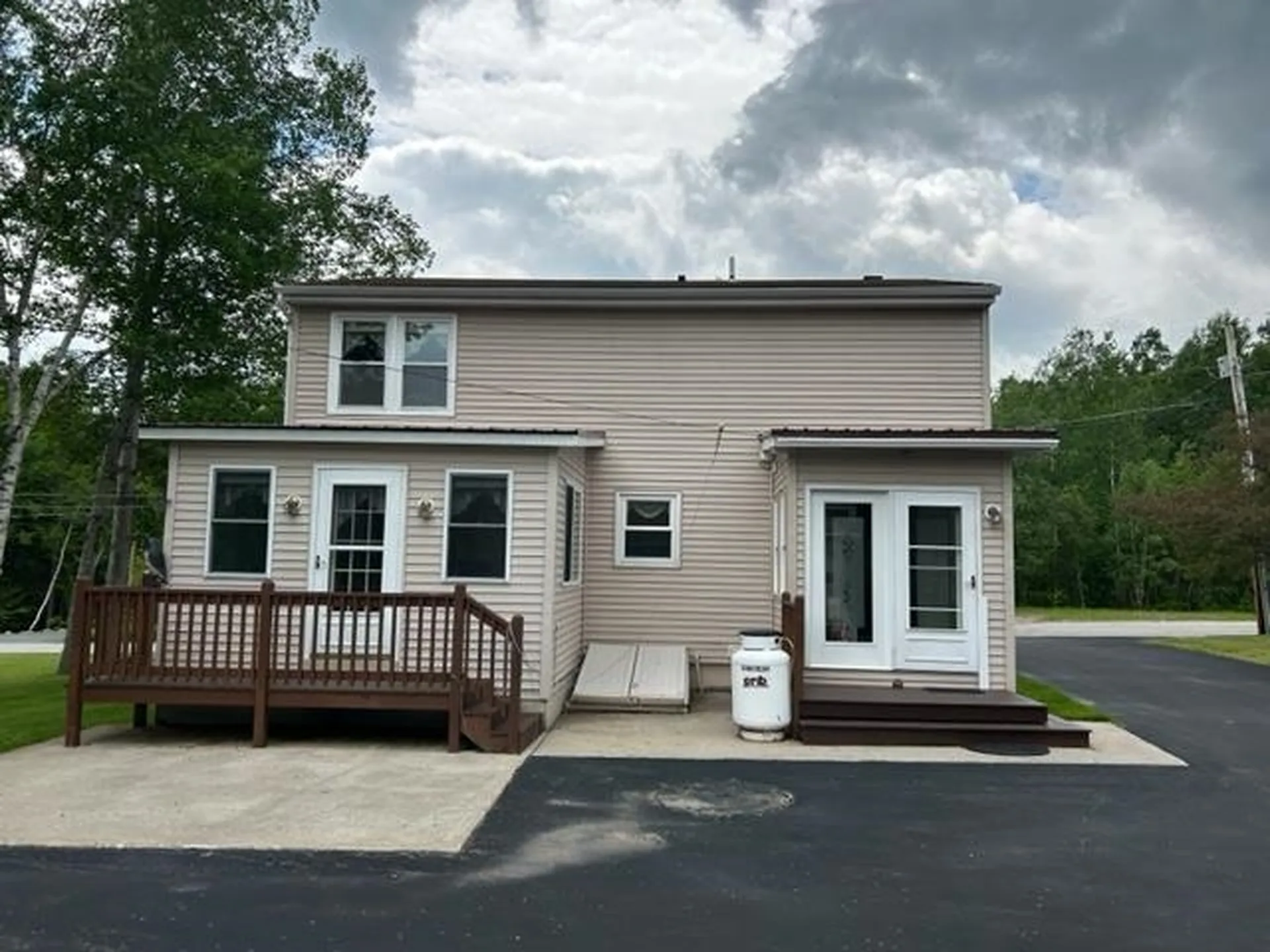 10 Candy Lane Gorham NH 03581