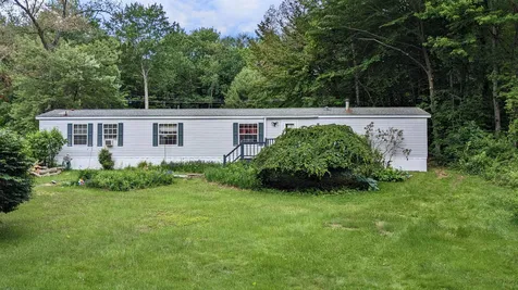 45 Bailey Drive Boscawen NH 03303