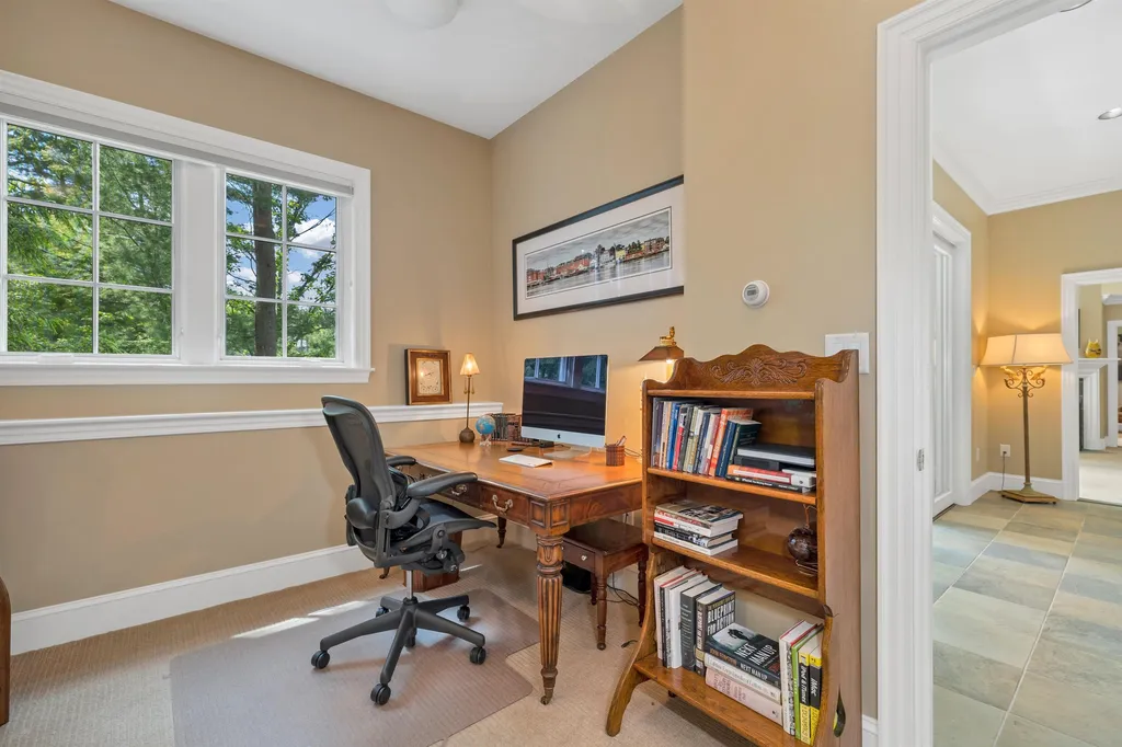 27 Locke Road New Castle NH 03854