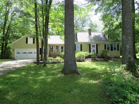 5 Edgewood Lane Rochester NH 03867