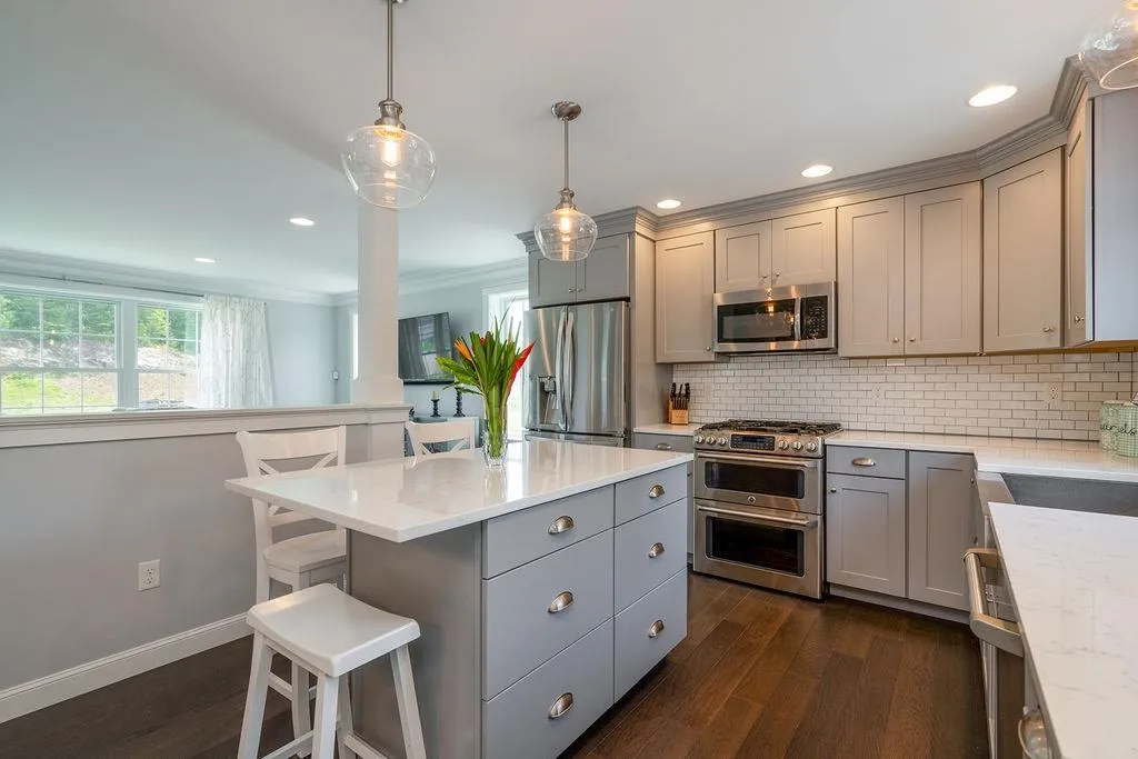 36 Calla Road Londonderry NH 03053