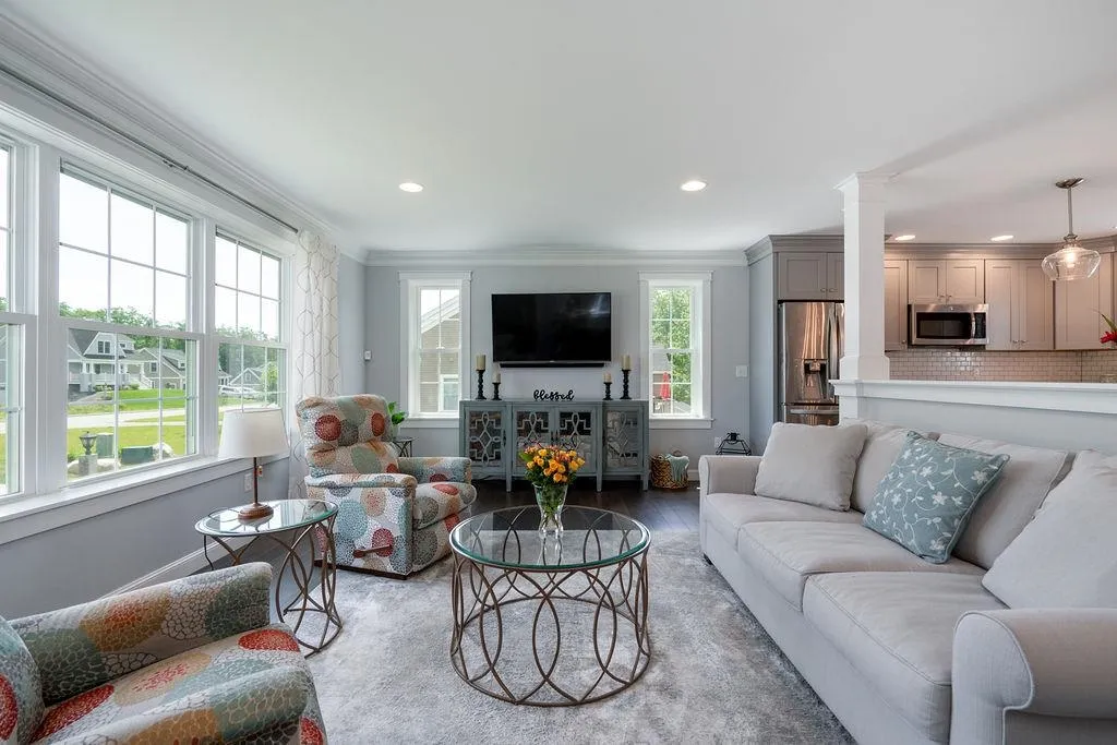 36 Calla Road Londonderry NH 03053