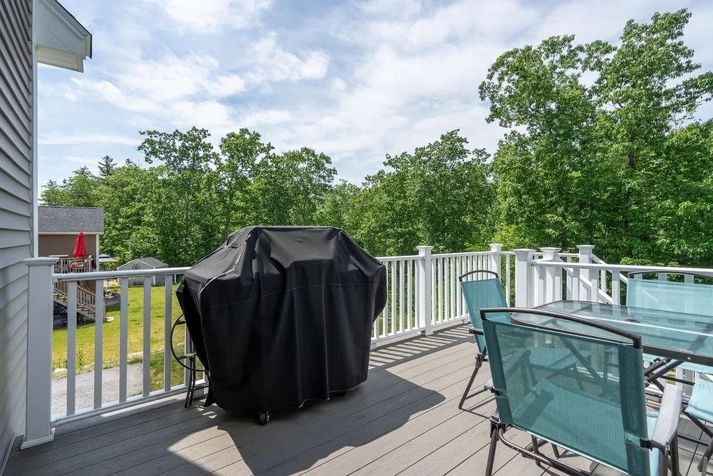 36 Calla Road Londonderry NH 03053