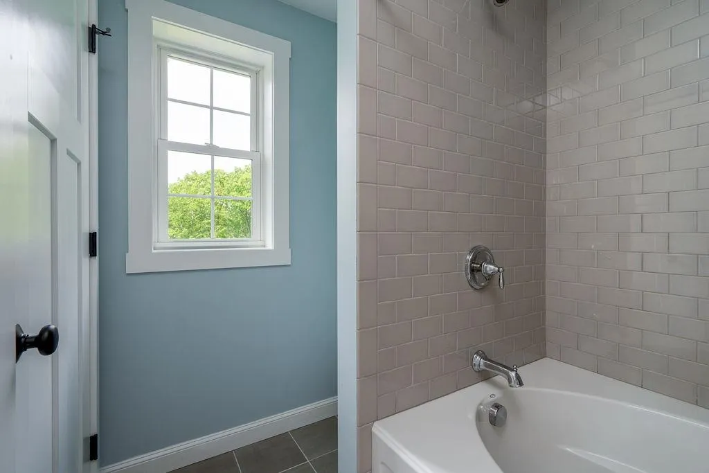 36 Calla Road Londonderry NH 03053