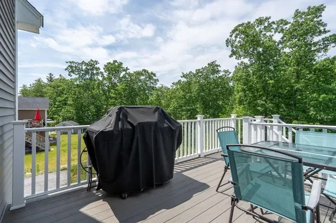 36 Calla Road Londonderry NH 03053