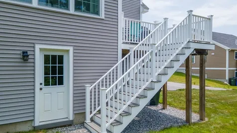 36 Calla Road Londonderry NH 03053