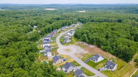 36 Calla Road Londonderry NH 03053