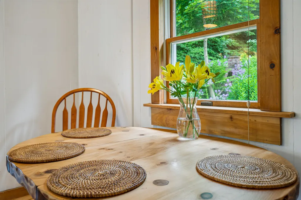 1167 Oxbow Road Royalton VT 05068