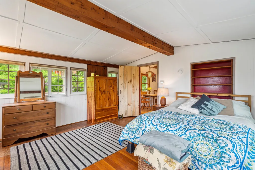1167 Oxbow Road Royalton VT 05068