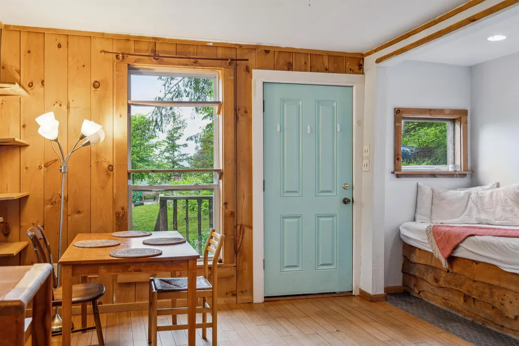 1167 Oxbow Road Royalton VT 05068