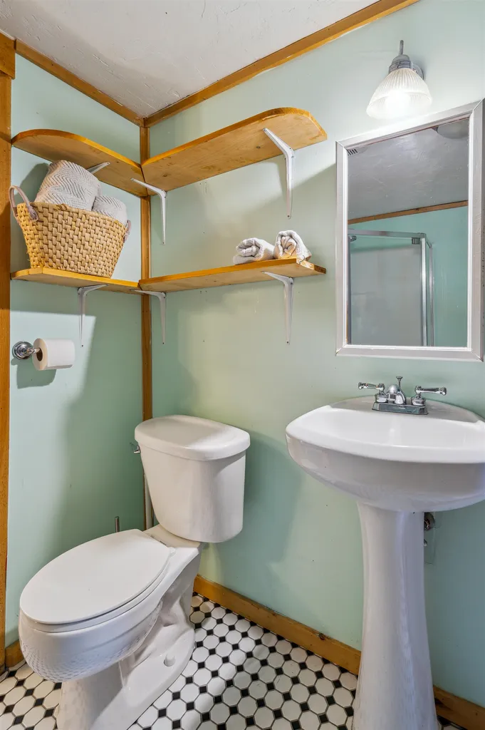 1167 Oxbow Road Royalton VT 05068