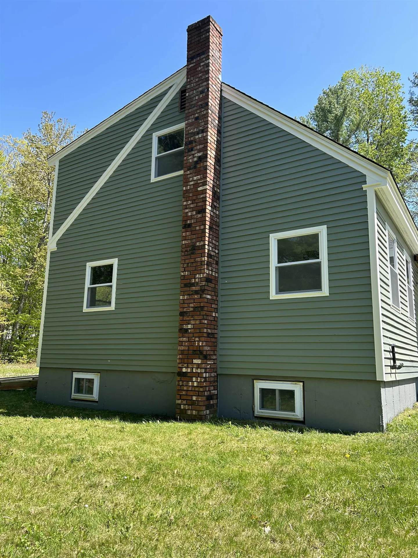 607 Province Road Belmont NH 03220