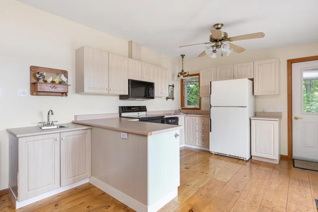 77-79 Cedarvale Estates Alburgh VT 05440