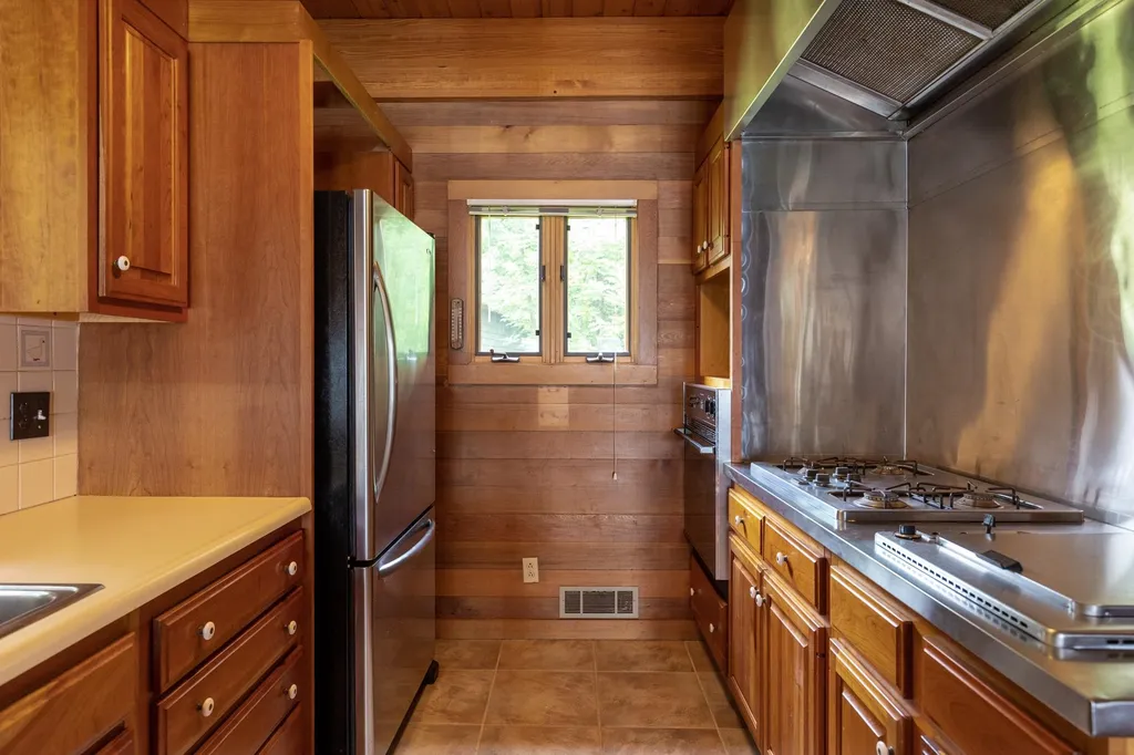 77-79 Cedarvale Estates Alburgh VT 05440