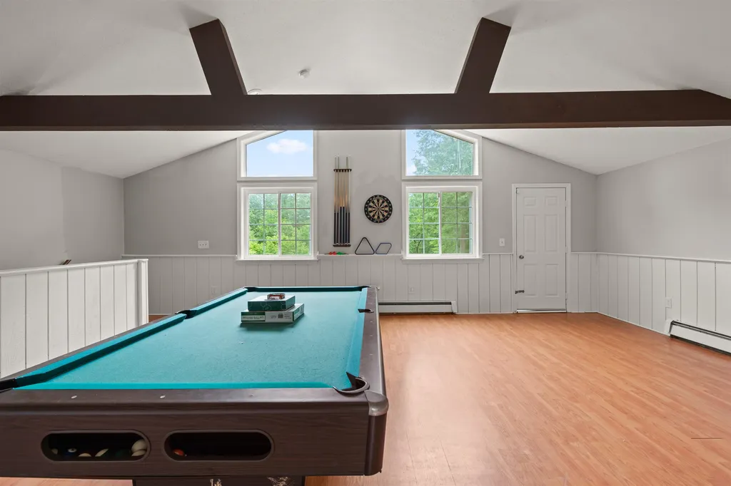 102 Sweet Hill Road Plaistow NH 03865