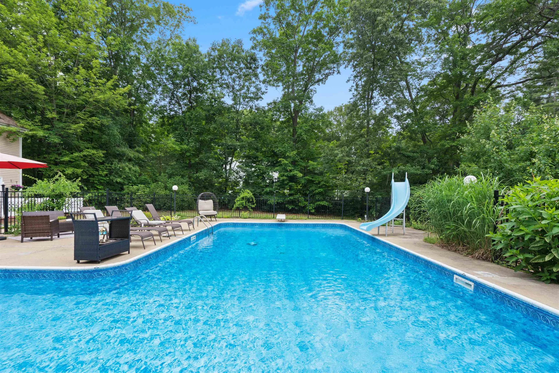 102 Sweet Hill Road Plaistow NH 03865