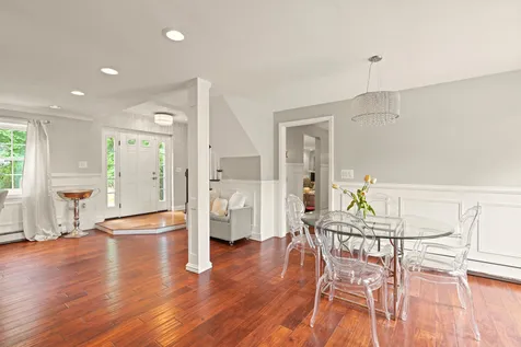 102 Sweet Hill Road Plaistow NH 03865