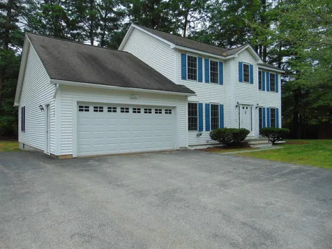 71 Ferry Road Nashua NH 03064