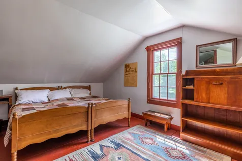 2347 Hapgood Pond Road Peru VT 05152