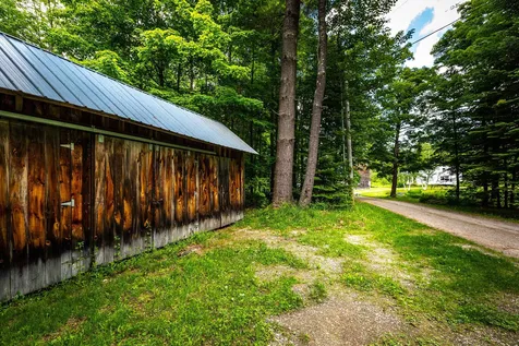 2347 Hapgood Pond Road Peru VT 05152