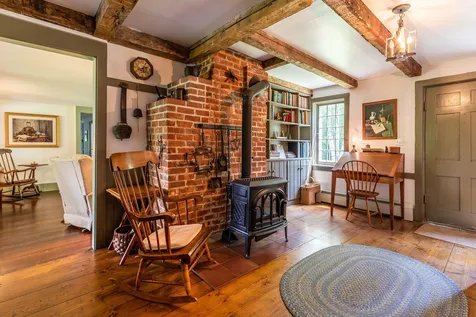 2347 Hapgood Pond Road Peru VT 05152