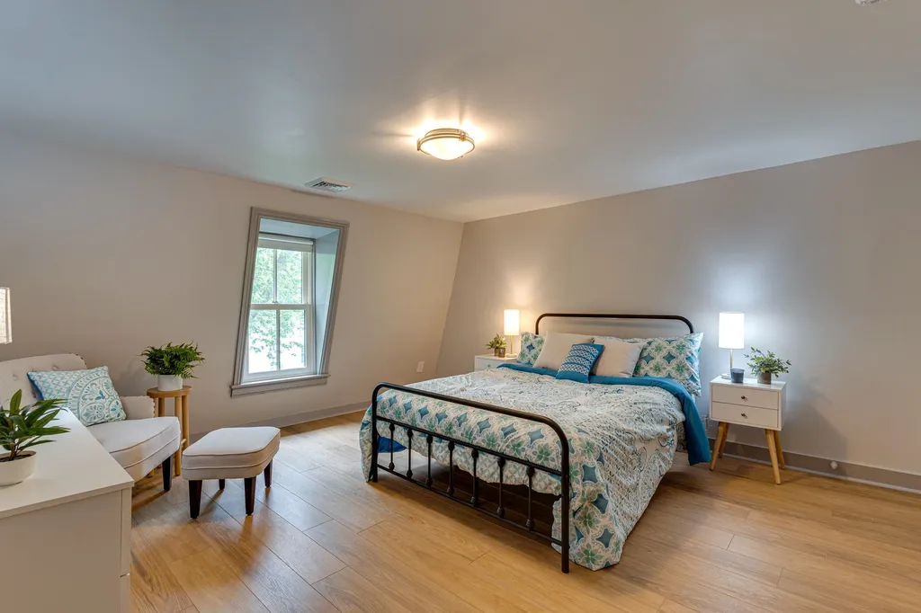 456 Lincoln Avenue Portsmouth NH 03801