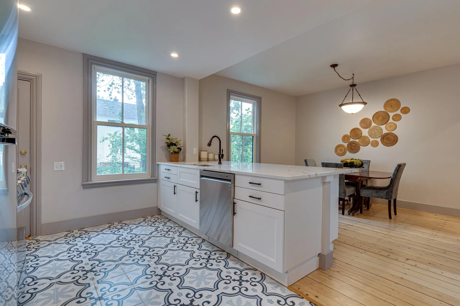 456 Lincoln Avenue Portsmouth NH 03801