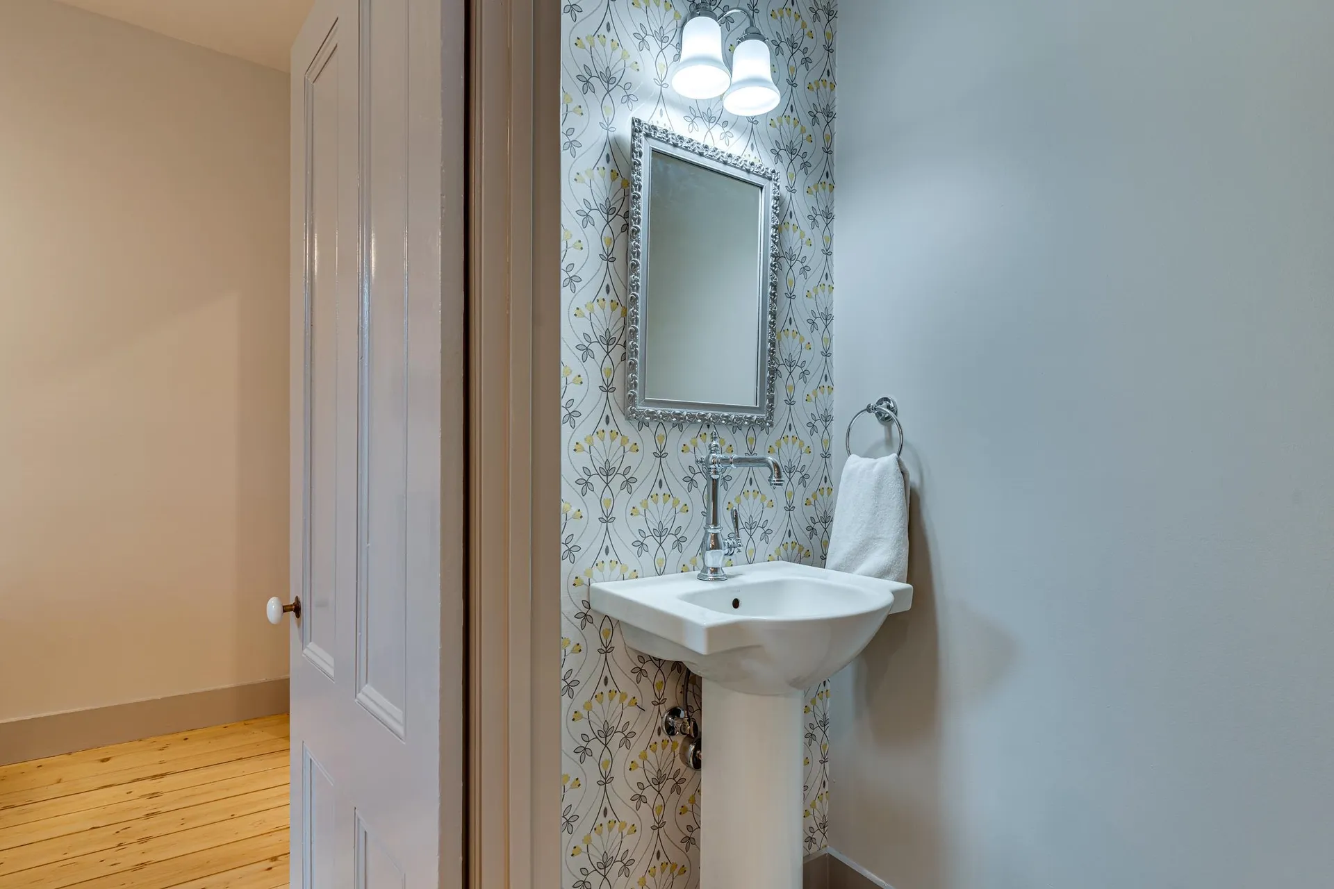 456 Lincoln Avenue Portsmouth NH 03801