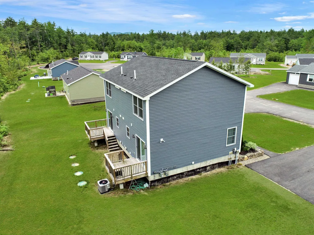 17a Margarets Way Ossipee NH 03864
