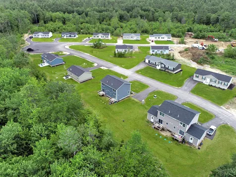 17a Margarets Way Ossipee NH 03864