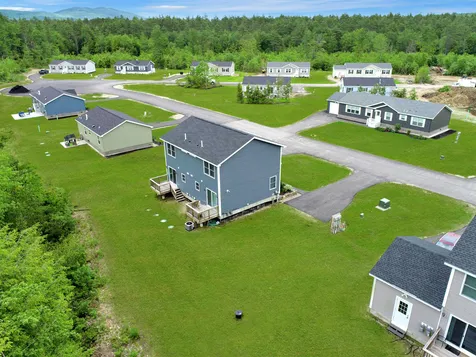17a Margarets Way Ossipee NH 03864