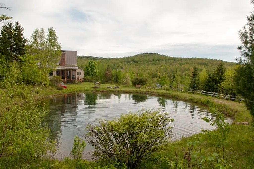 8 Camp Road Dover VT 05341
